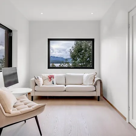 Floylia - Luxurious With Sauna & Sea View