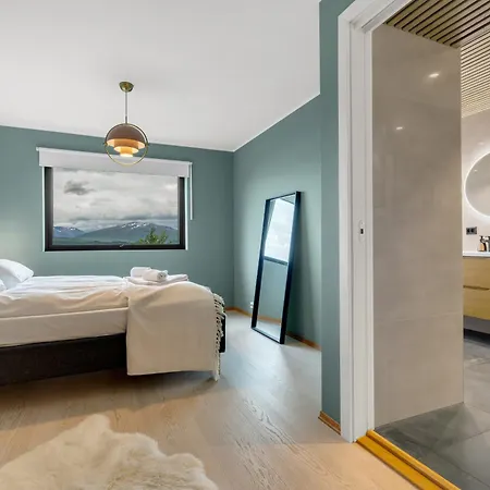 Floylia - Luxurious With Sauna & Sea View